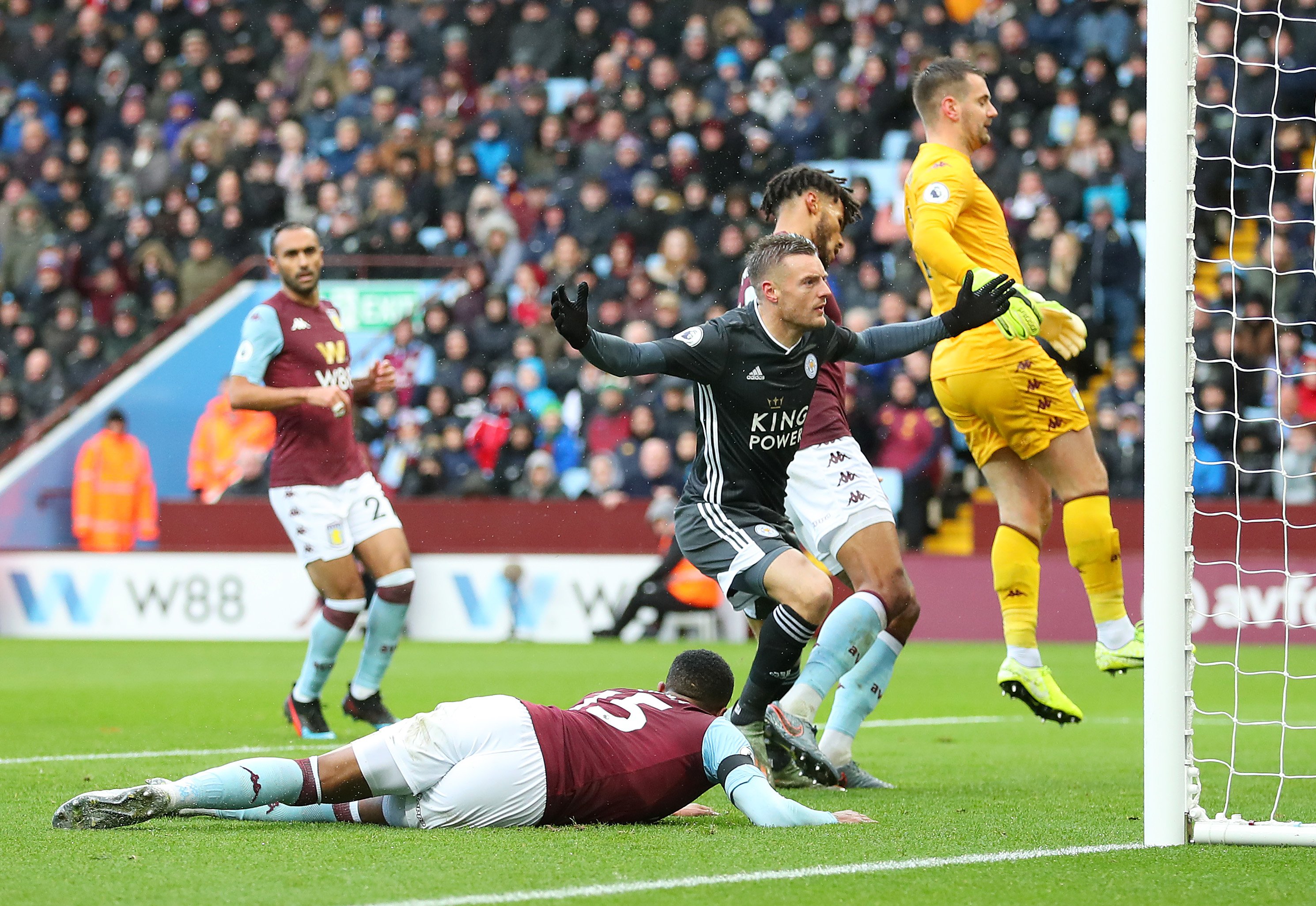 的多次进攻 的多次进攻